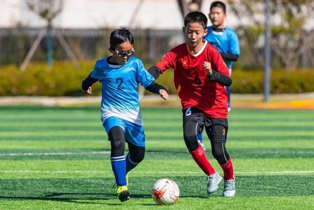 郭昊文23分赵继伟21+13 上海终结辽宁7连胜